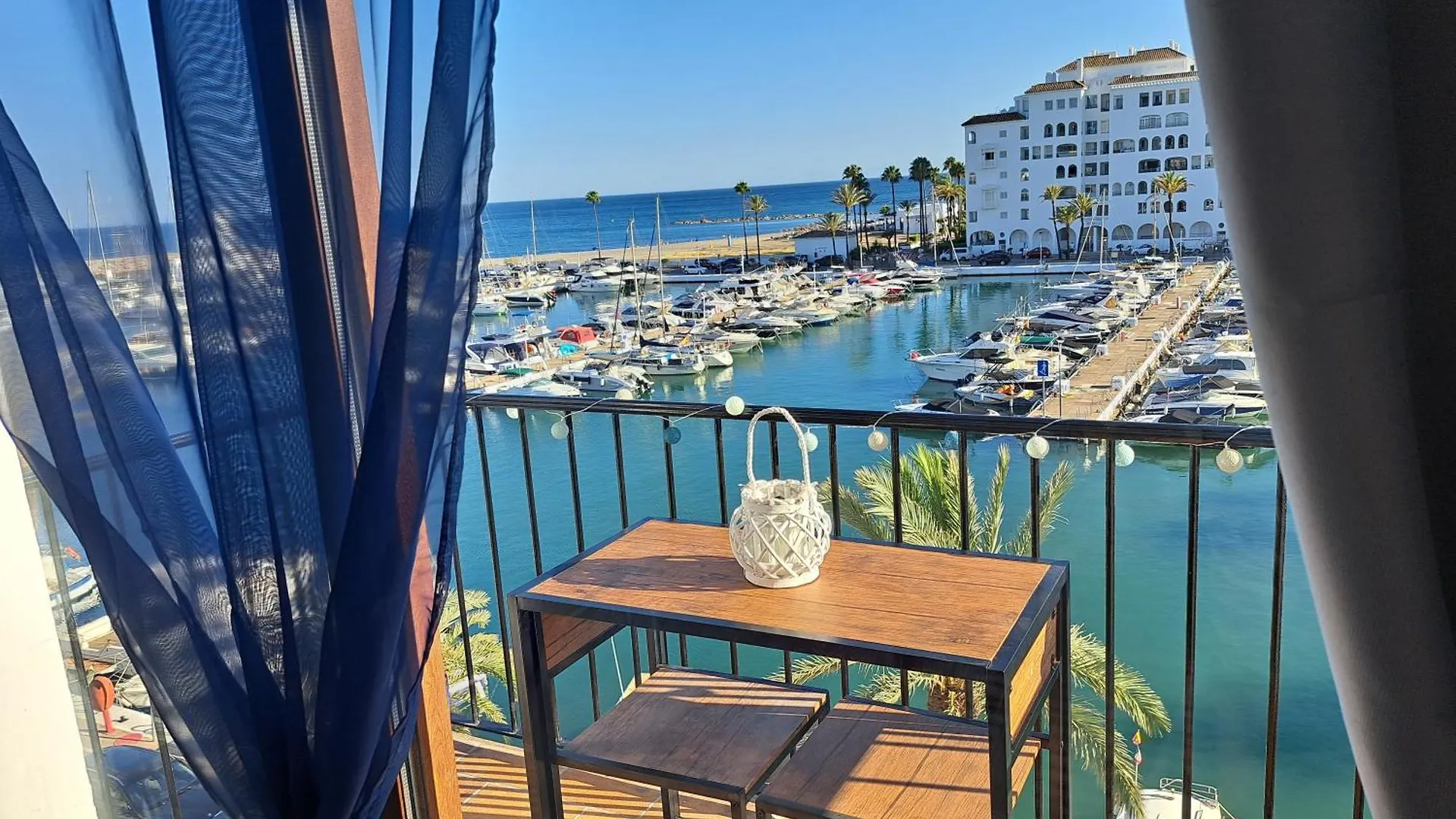 Superb Seaview Apartment Duquesa Port Manilva Spain