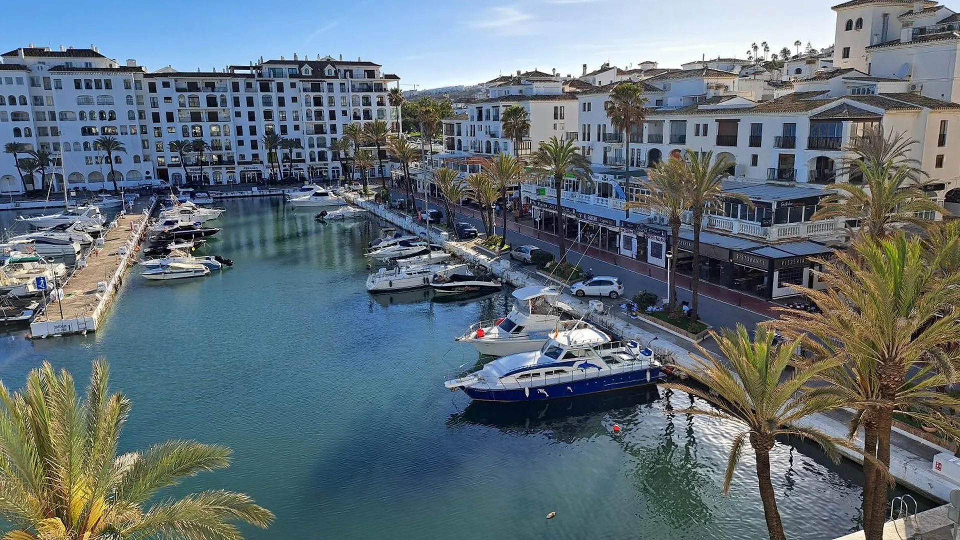 Superb Seaview Apartment Duquesa Port Manilva Spain